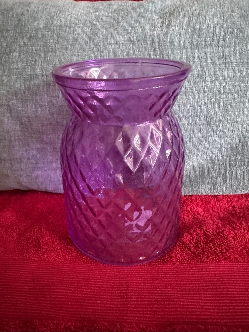 Purple Diamond-Texture Glass Vase - Decorative Home Accent